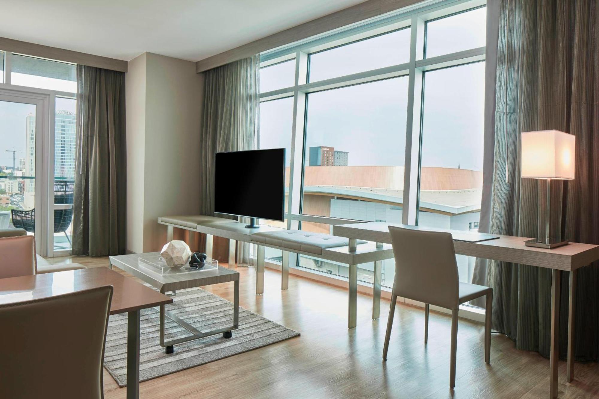 Hotel Ac Downtown 4*
